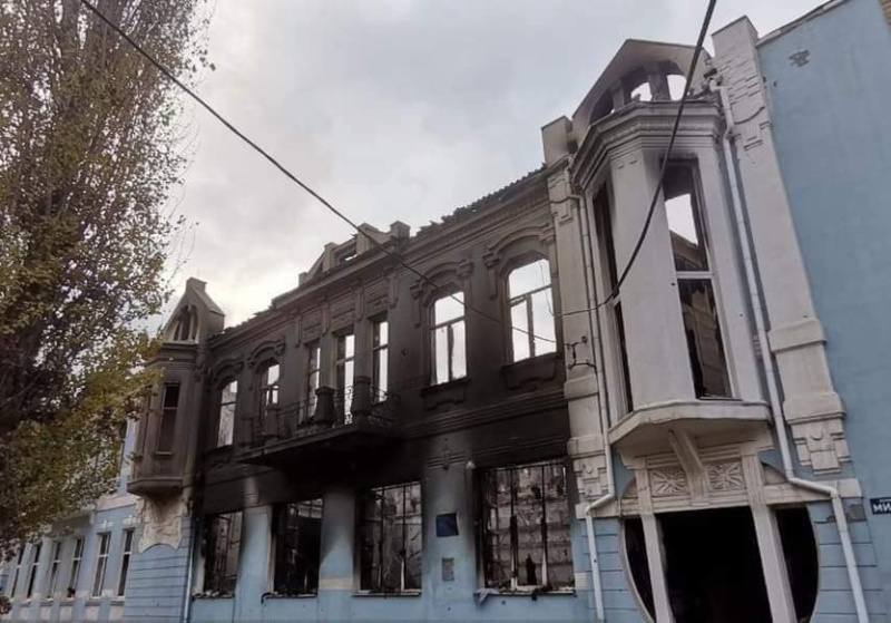 Building after the fire, November 2022
