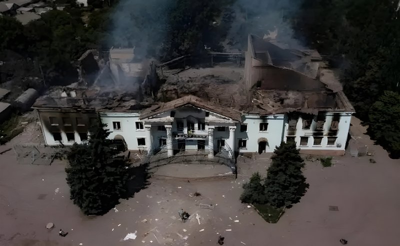 Ruins of the building, 2022