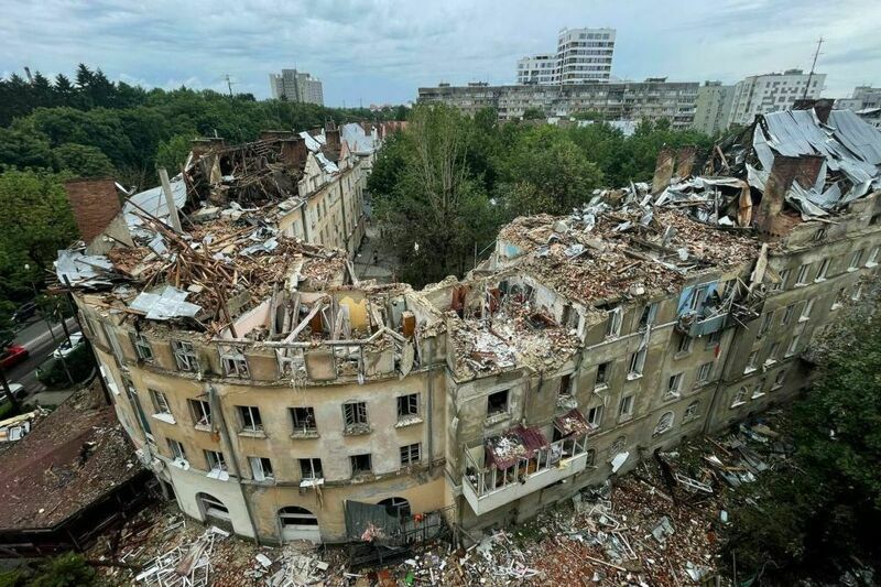 Ruins of building, 2022