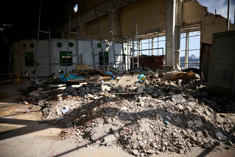 Inside the ruined DniproHES machine hall