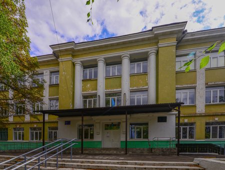 School building in 2021