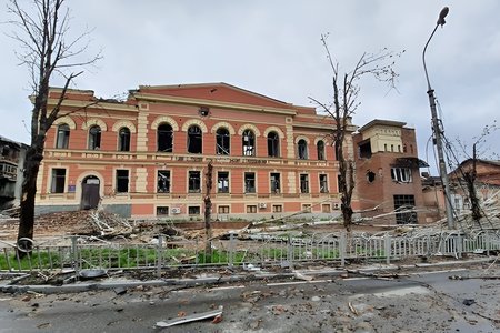 Library building before the war, 2021